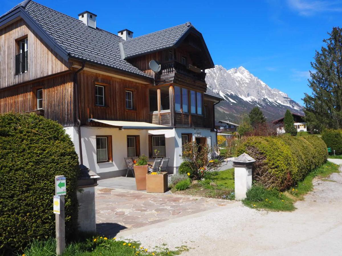 Der Grimmige Berg Apartment Sankt Martin am Grimming Exterior foto